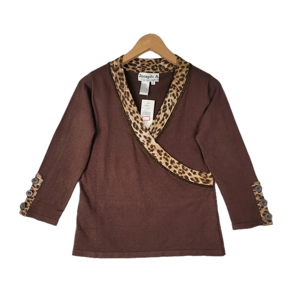 Joseph A Tops - NWT JOSEPH A WOMEN'S TOP MEDIUM BROWN LEOPARD TRIM LONG SLEEVE KNIT BLOUSE NEW
